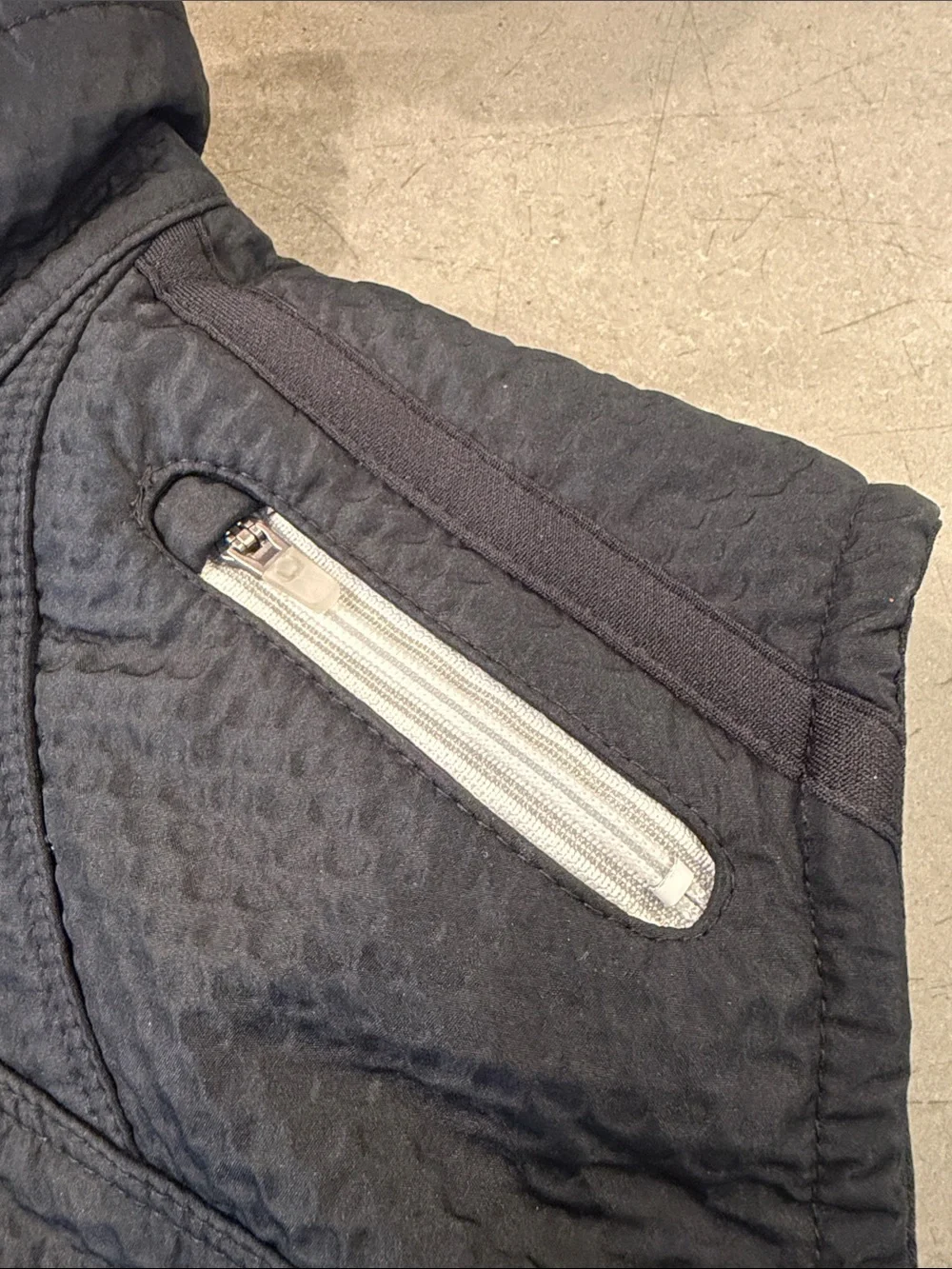 Nike Black Quilted Sleeveless Running Vest